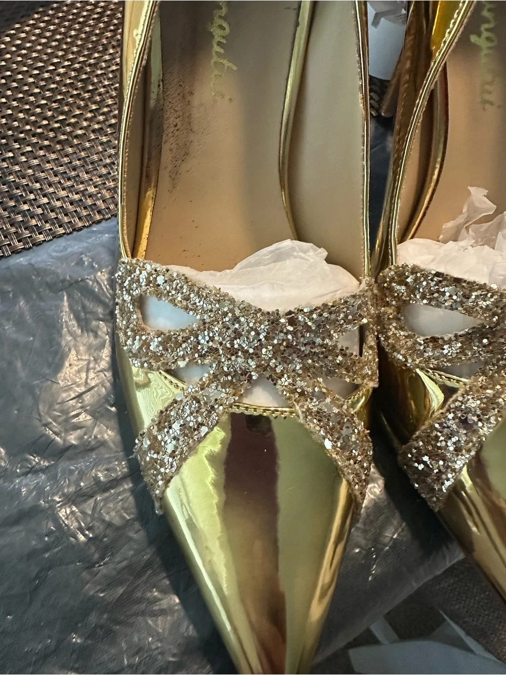Gold Pointed-Toe Women's Flats with Glitter Bow